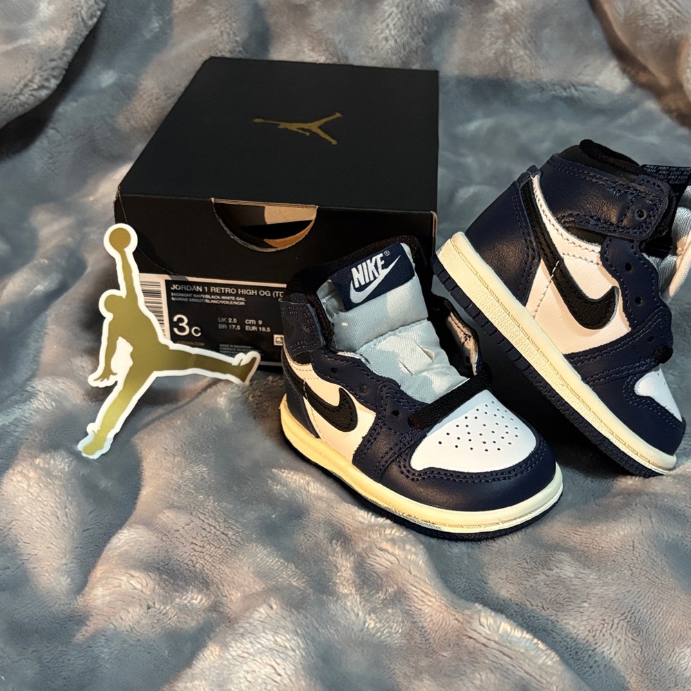 Nike Air Jordan 1 Retro High OG Infant Shoes 3c- Navy and White